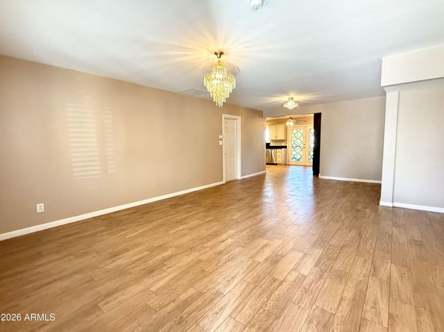 5212 E Cambridge Avenue, Phoenix, AZ 85008