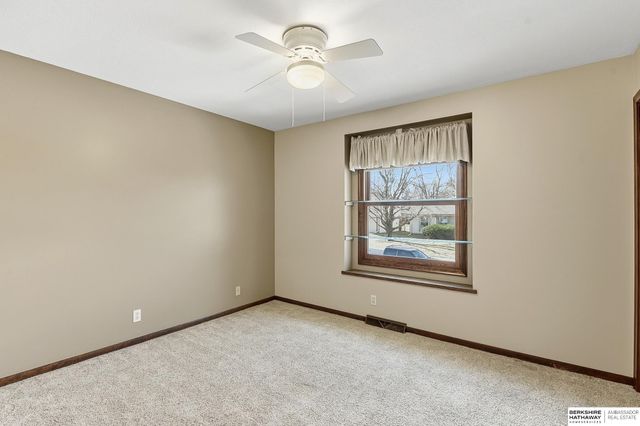 2223 S 138th Street, Omaha, NE 68144