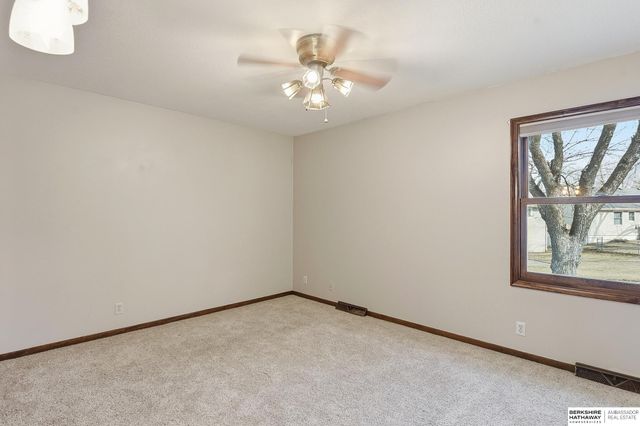 2223 S 138th Street, Omaha, NE 68144