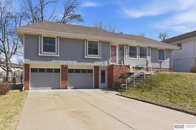 2223 S 138th Street, Omaha, NE 68144