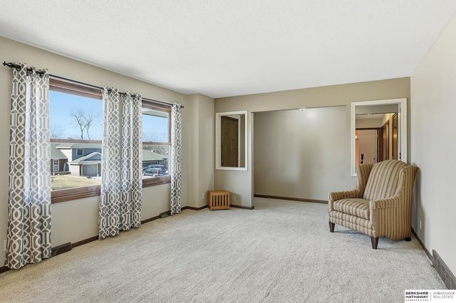 2223 S 138th Street, Omaha, NE 68144