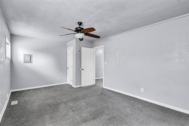 2036 NE Grand Boulevard, Oklahoma City, OK 73111