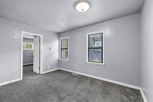 2036 NE Grand Boulevard, Oklahoma City, OK 73111