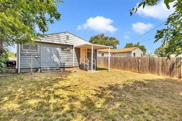 2036 NE Grand Boulevard, Oklahoma City, OK 73111