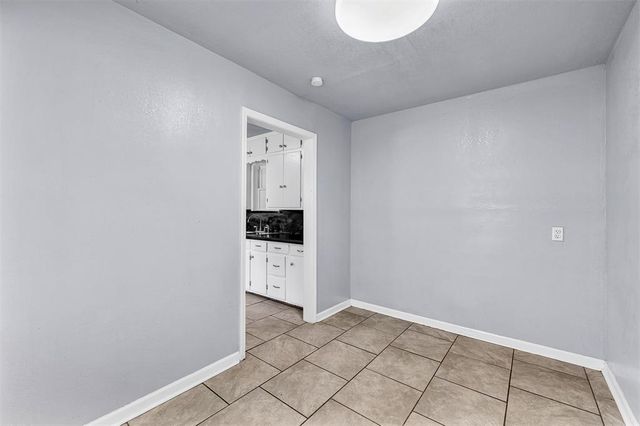 2036 NE Grand Boulevard, Oklahoma City, OK 73111