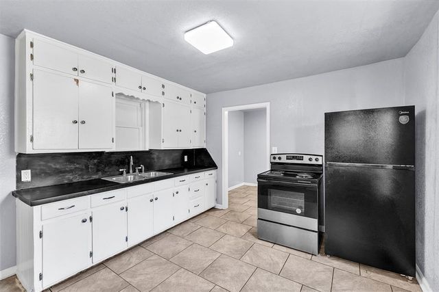 2036 NE Grand Boulevard, Oklahoma City, OK 73111