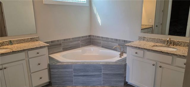4561 Woodward Walk Lane, Suwanee, GA 30024