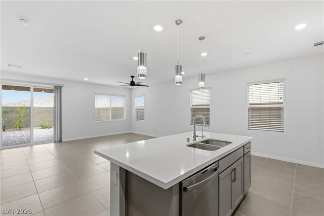 11576 Desert Hollow Avenue, Las Vegas, NV 89138