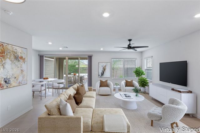 11576 Desert Hollow Avenue, Las Vegas, NV 89138