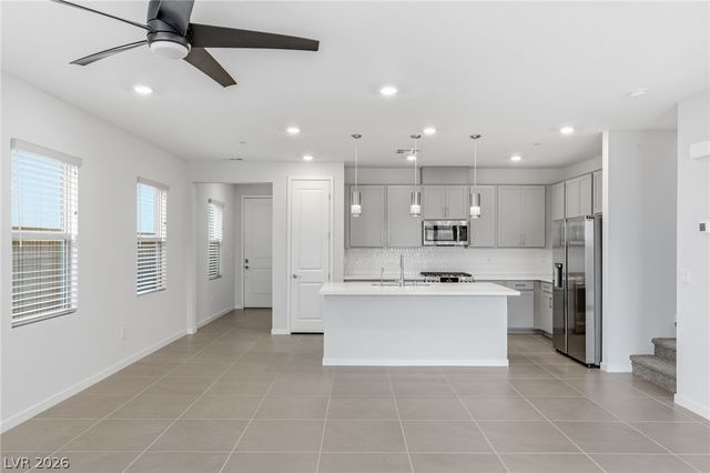 11576 Desert Hollow Avenue, Las Vegas, NV 89138