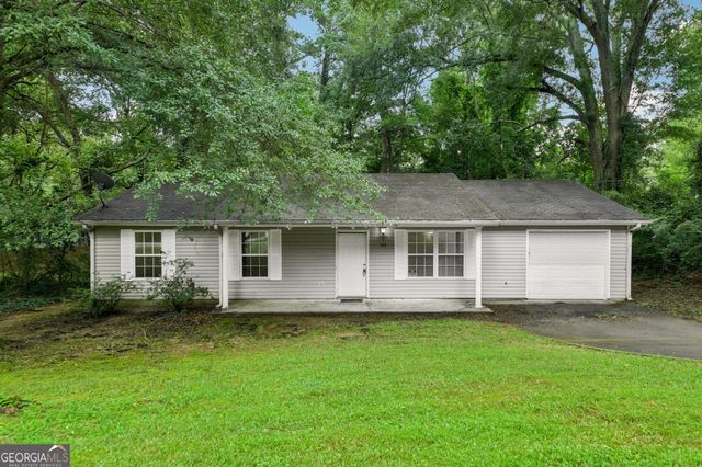 103 N Circle Drive, Ellenwood, GA 30294
