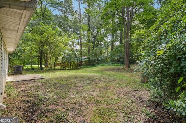 103 N Circle Drive, Ellenwood, GA 30294