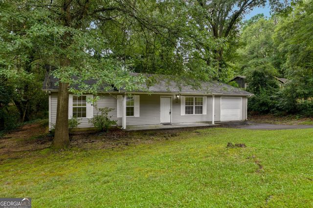 103 N Circle Drive, Ellenwood, GA 30294