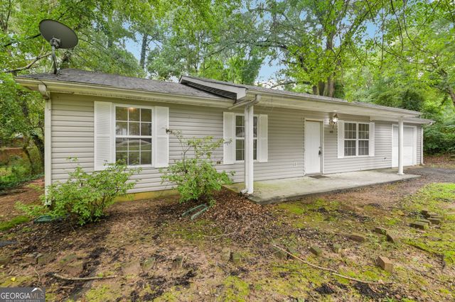 103 N Circle Drive, Ellenwood, GA 30294
