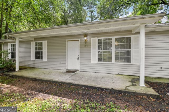 103 N Circle Drive, Ellenwood, GA 30294