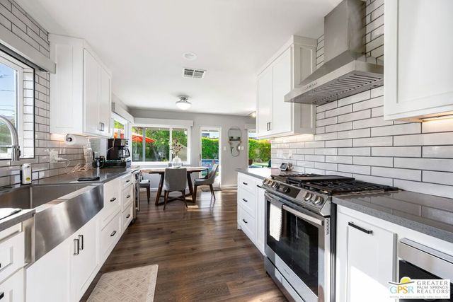 74367 Parosella Street, Palm Desert, CA 92260