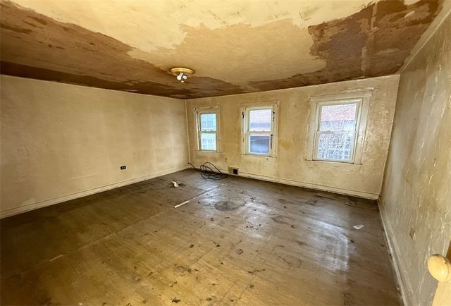 47 S 15th St, South Side, PA 15203