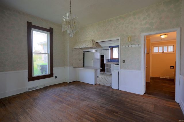 1015 College Avenue, Huntington, IN 46750