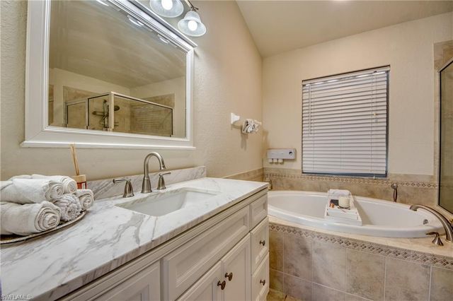 2012 33rd LN, Cape Coral, FL 33909