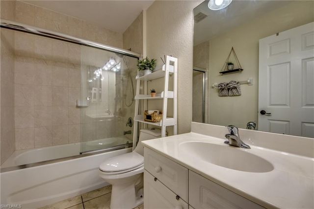 2012 33rd LN, Cape Coral, FL 33909