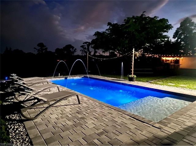 2012 33rd LN, Cape Coral, FL 33909