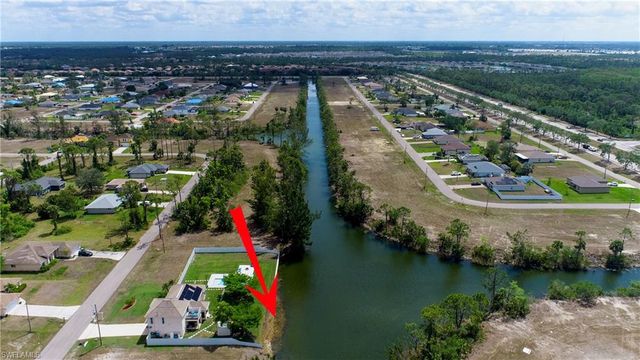 2012 33rd LN, Cape Coral, FL 33909