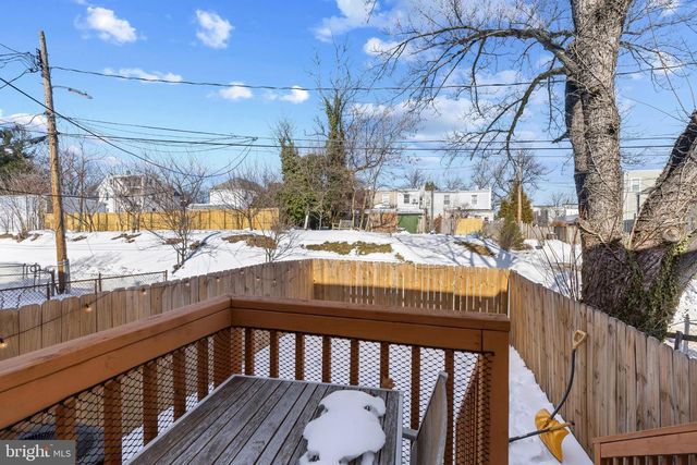 1002 W 43RD ST, Baltimore, MD 21211