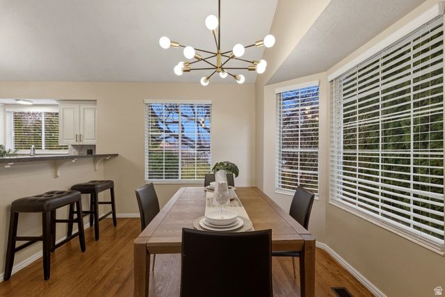 1087 W BARNES DR, Kaysville, UT 84037