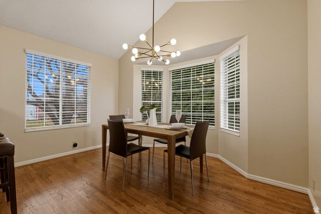 1087 W BARNES DR, Kaysville, UT 84037