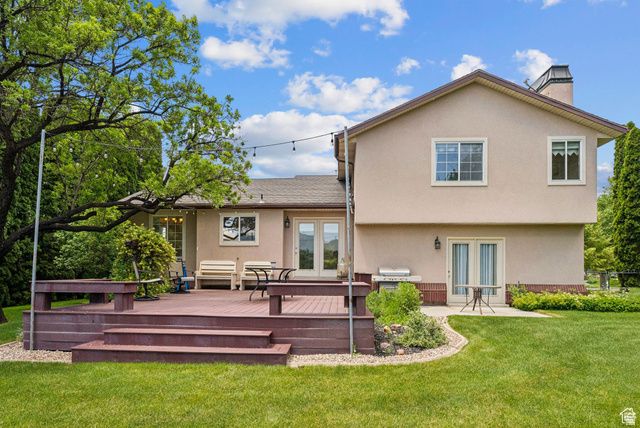 1087 W BARNES DR, Kaysville, UT 84037