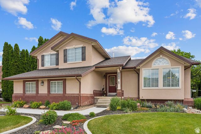 1087 W BARNES DR, Kaysville, UT 84037