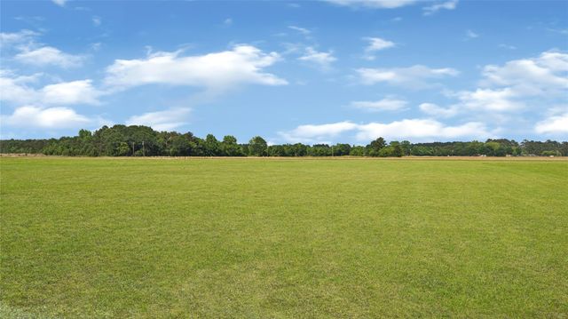 2564 County Road 2274, Cleveland, TX 77327