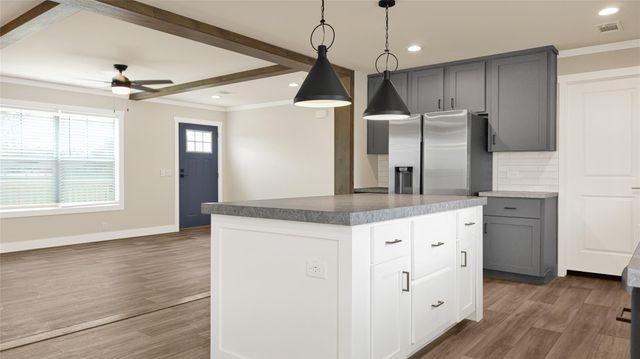 2564 County Road 2274, Cleveland, TX 77327