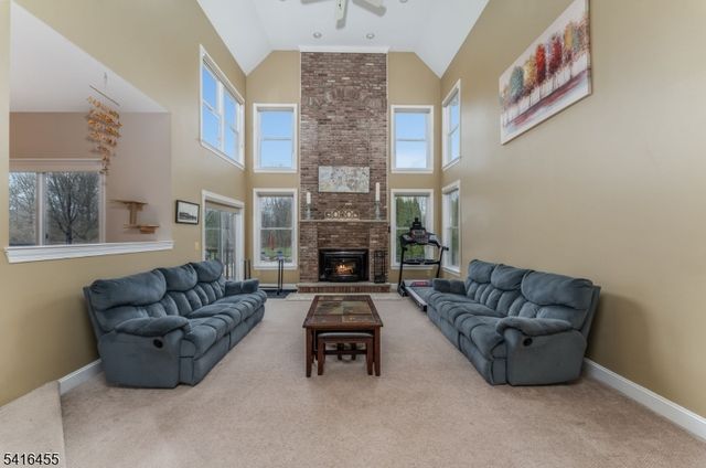 7 Newell Rd, Readington Twp., NJ 08822