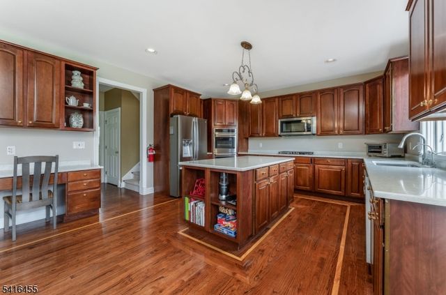7 Newell Rd, Readington Twp., NJ 08822