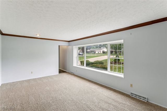 2331 Woodpark Road, Fairlawn, OH 44333