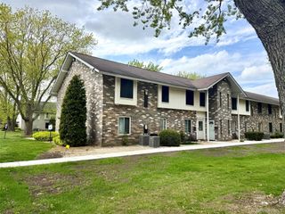 1 Aspen Court 1A, Coram, NY 11727