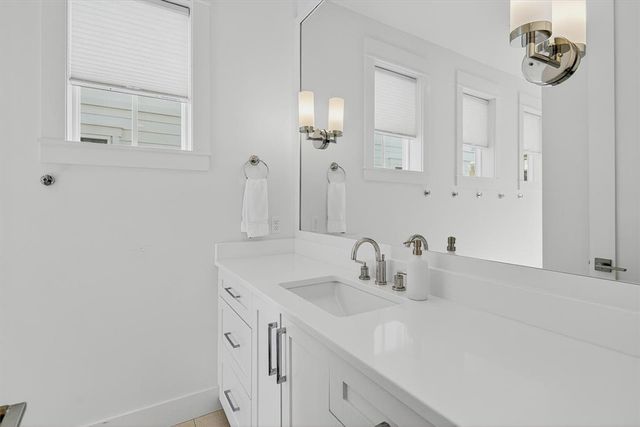 261 Bent Grass Dr, Port Aransas, TX 78373