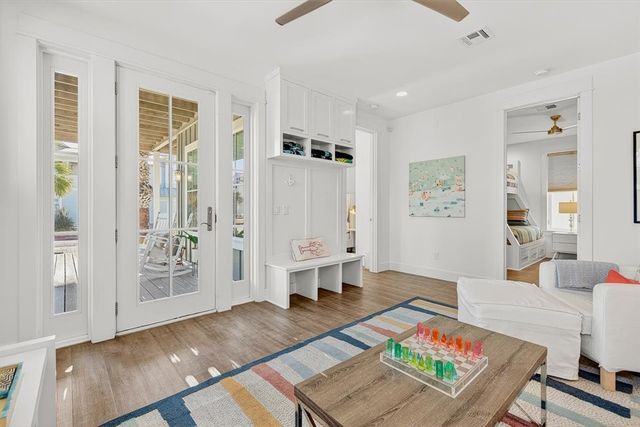 261 Bent Grass Dr, Port Aransas, TX 78373