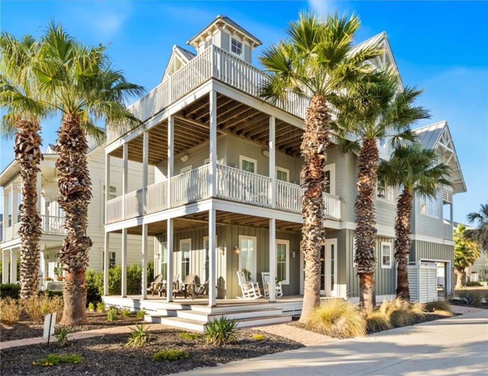 261 Bent Grass Dr, Port Aransas, TX 78373