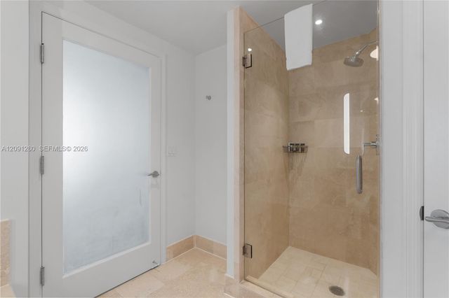 4401 Collins Avenue 1703, Miami Beach, FL 33140