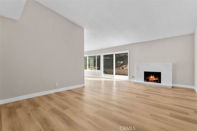 2905 Overland Court, Highland, CA 92346