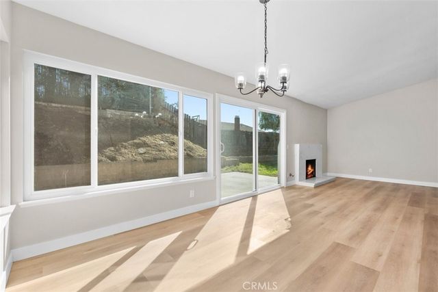 2905 Overland Court, Highland, CA 92346