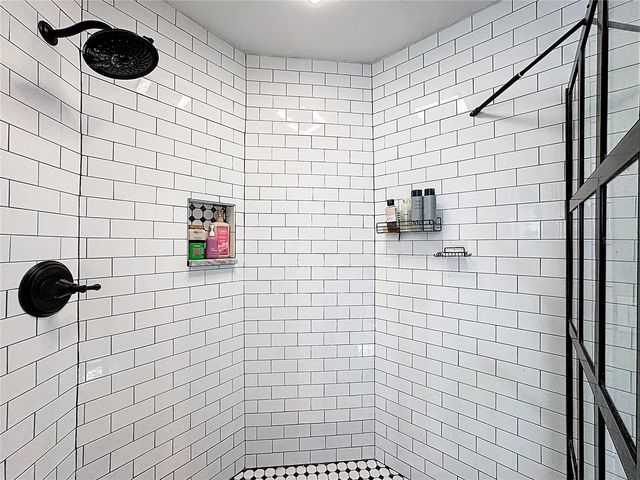 1520 FARRINDON CIRCLE, Lake Mary, FL 32746