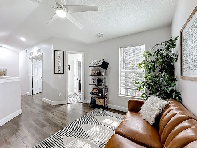 1520 FARRINDON CIRCLE, Lake Mary, FL 32746