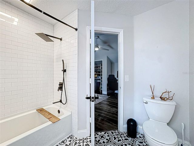 1520 FARRINDON CIRCLE, Lake Mary, FL 32746