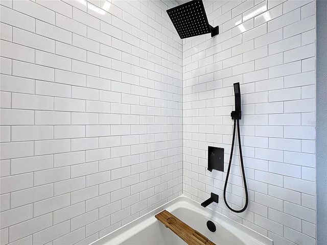 1520 FARRINDON CIRCLE, Lake Mary, FL 32746