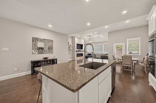 27582 Vivace Drive, Spring, TX 77386