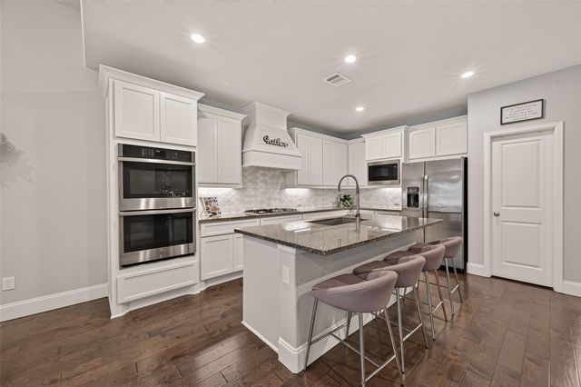 27582 Vivace Drive, Spring, TX 77386