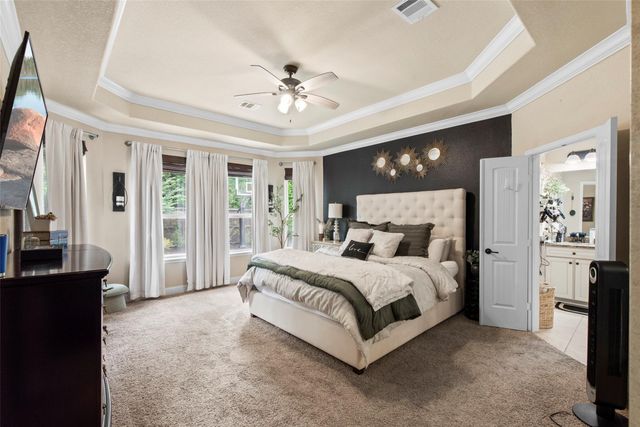 51 Tioga Place, Tomball, TX 77375